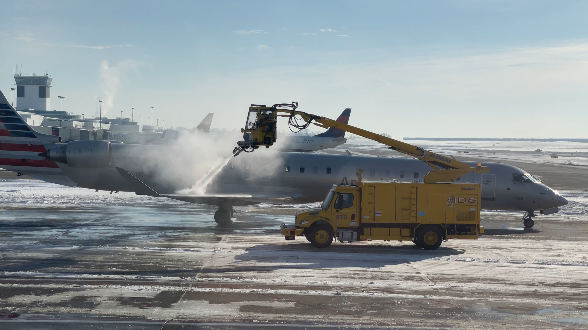 Winter Ops app provides de/antiIcing holdover time calculations